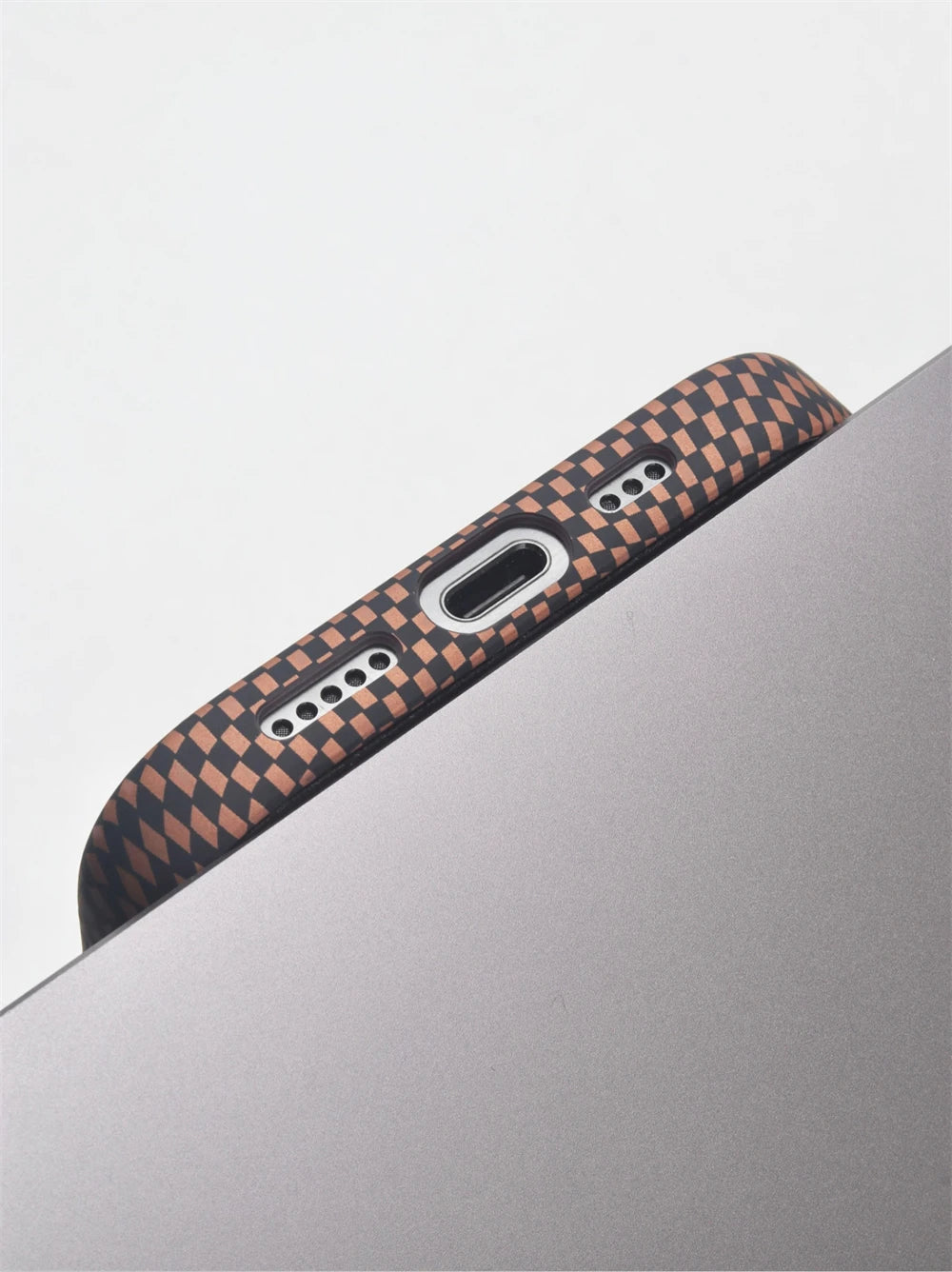 Luxury Carbon Fiber Magsafe IPhone Case