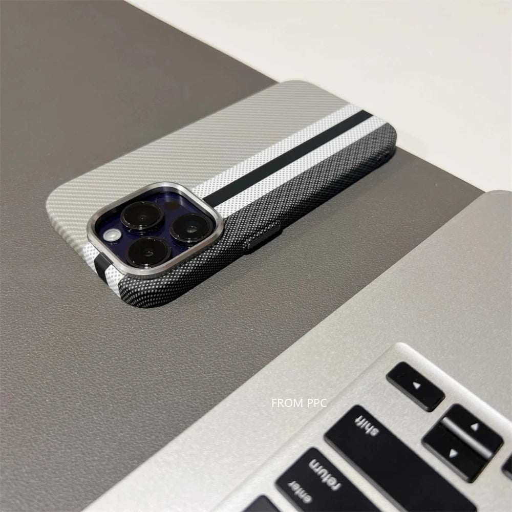 Luxury Carbon Fiber Magsafe IPhone Case