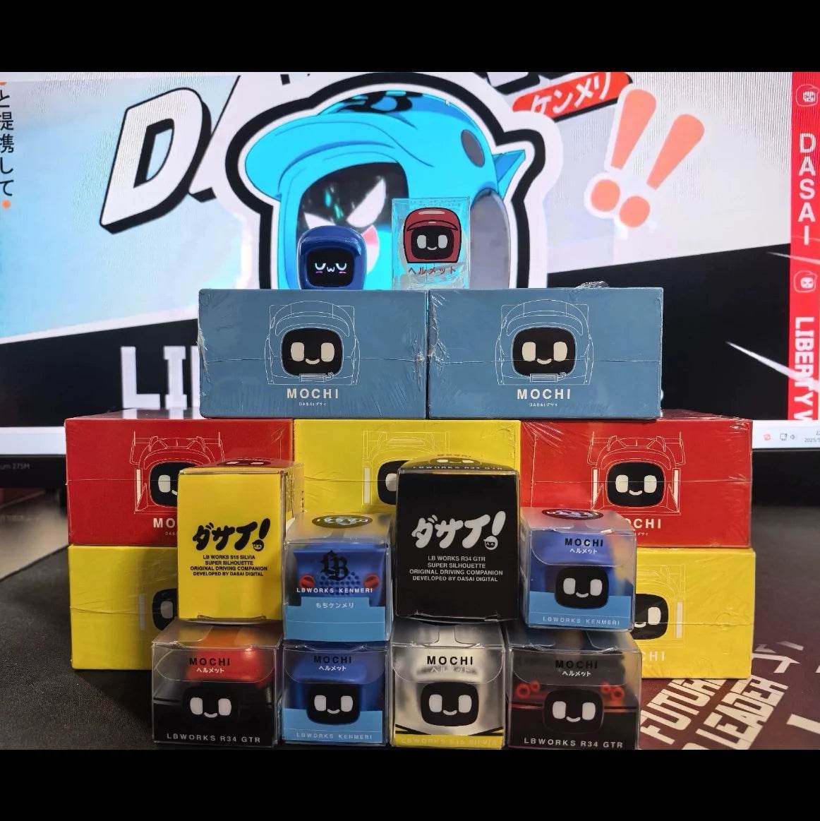 MOCHI DASAI Car Mounted Robot