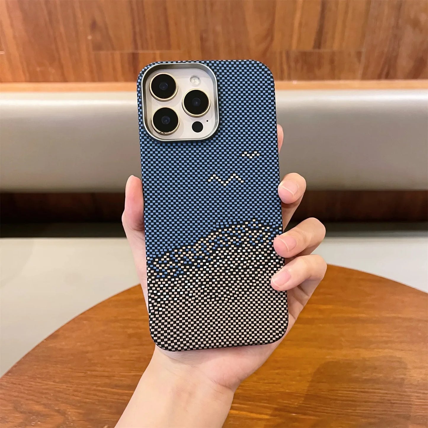 Luxury Carbon Fiber Magsafe IPhone Case