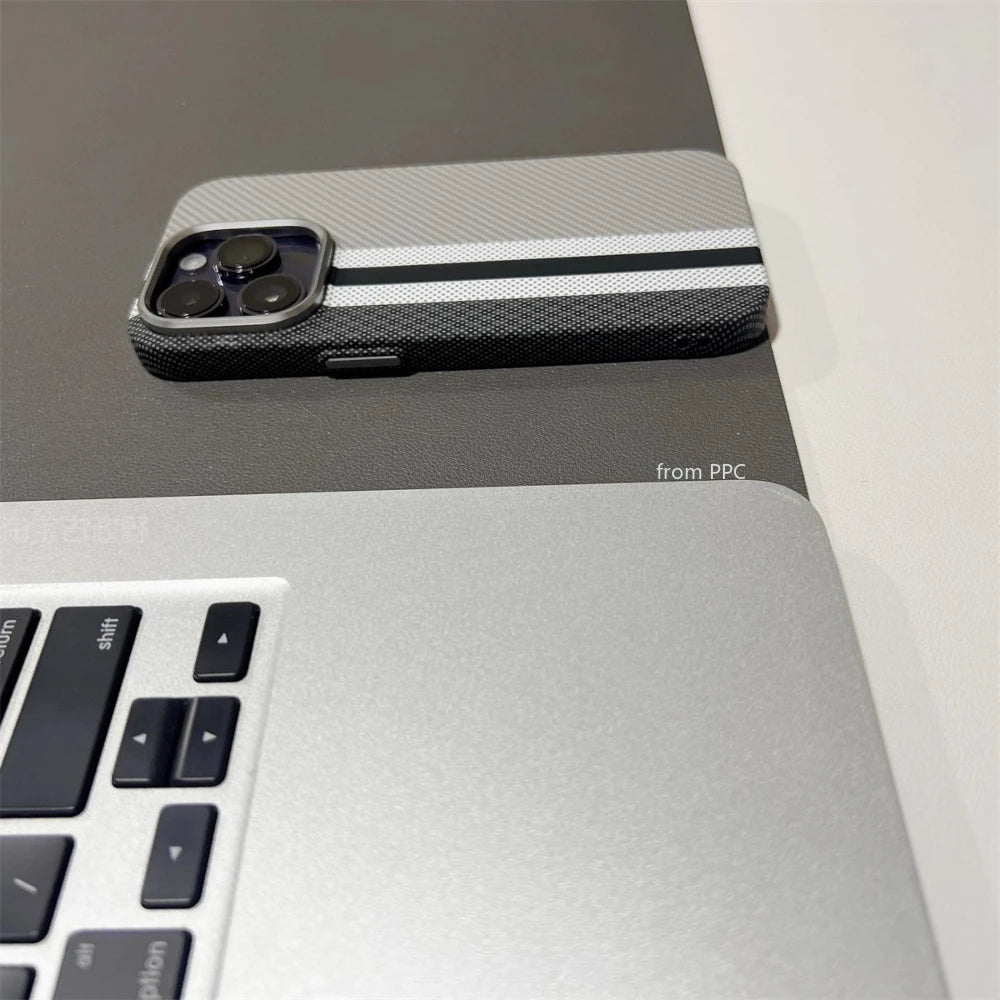 Luxury Carbon Fiber Magsafe IPhone Case