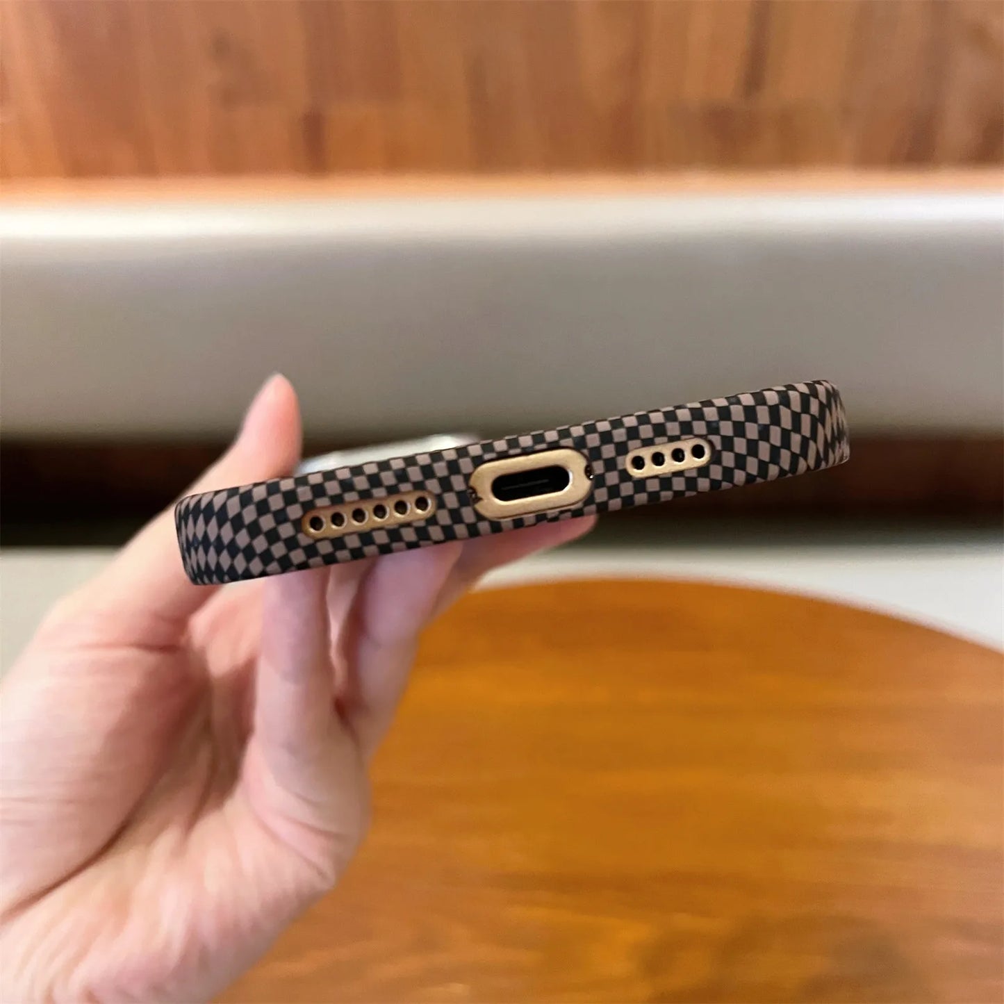 Luxury Carbon Fiber Magsafe IPhone Case