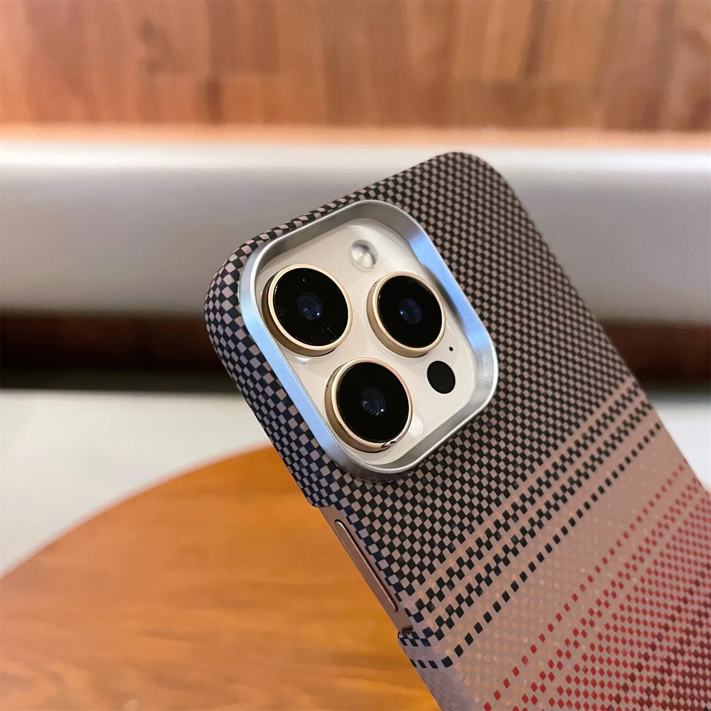 Luxury Carbon Fiber Magsafe IPhone Case