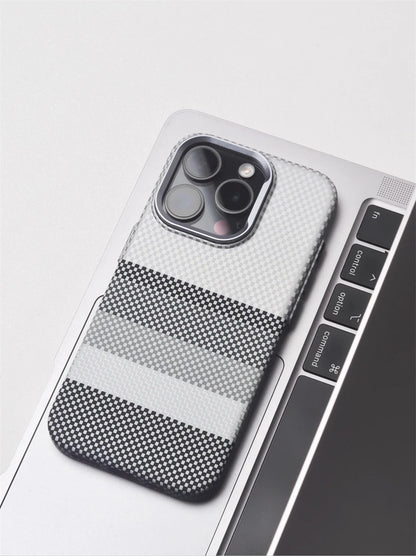 Luxury Carbon Fiber Magsafe IPhone Case