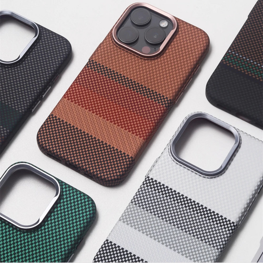 Luxury Carbon Fiber Magsafe IPhone Case