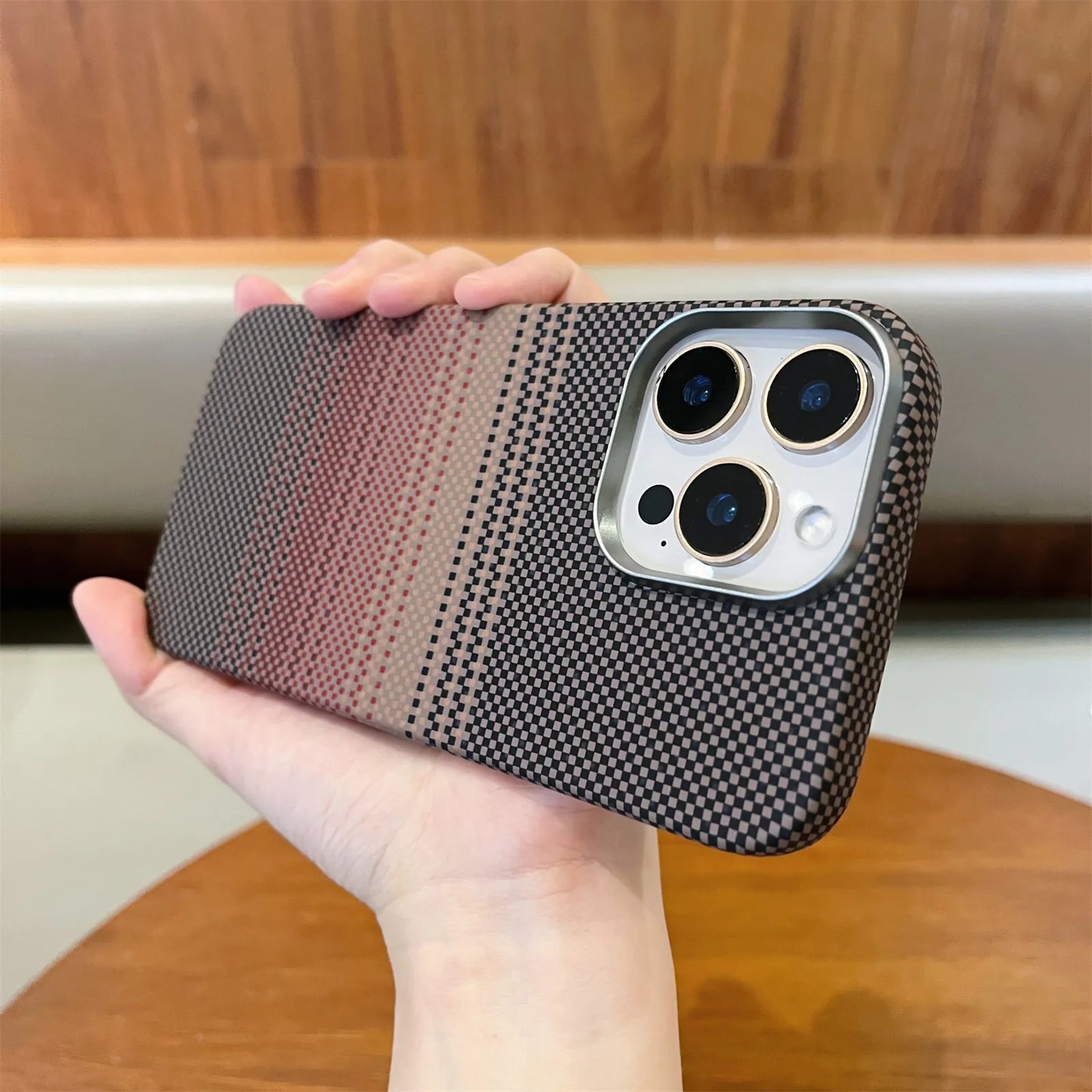 Luxury Carbon Fiber Magsafe IPhone Case