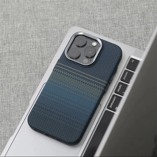 Luxury Carbon Fiber Magsafe IPhone Case