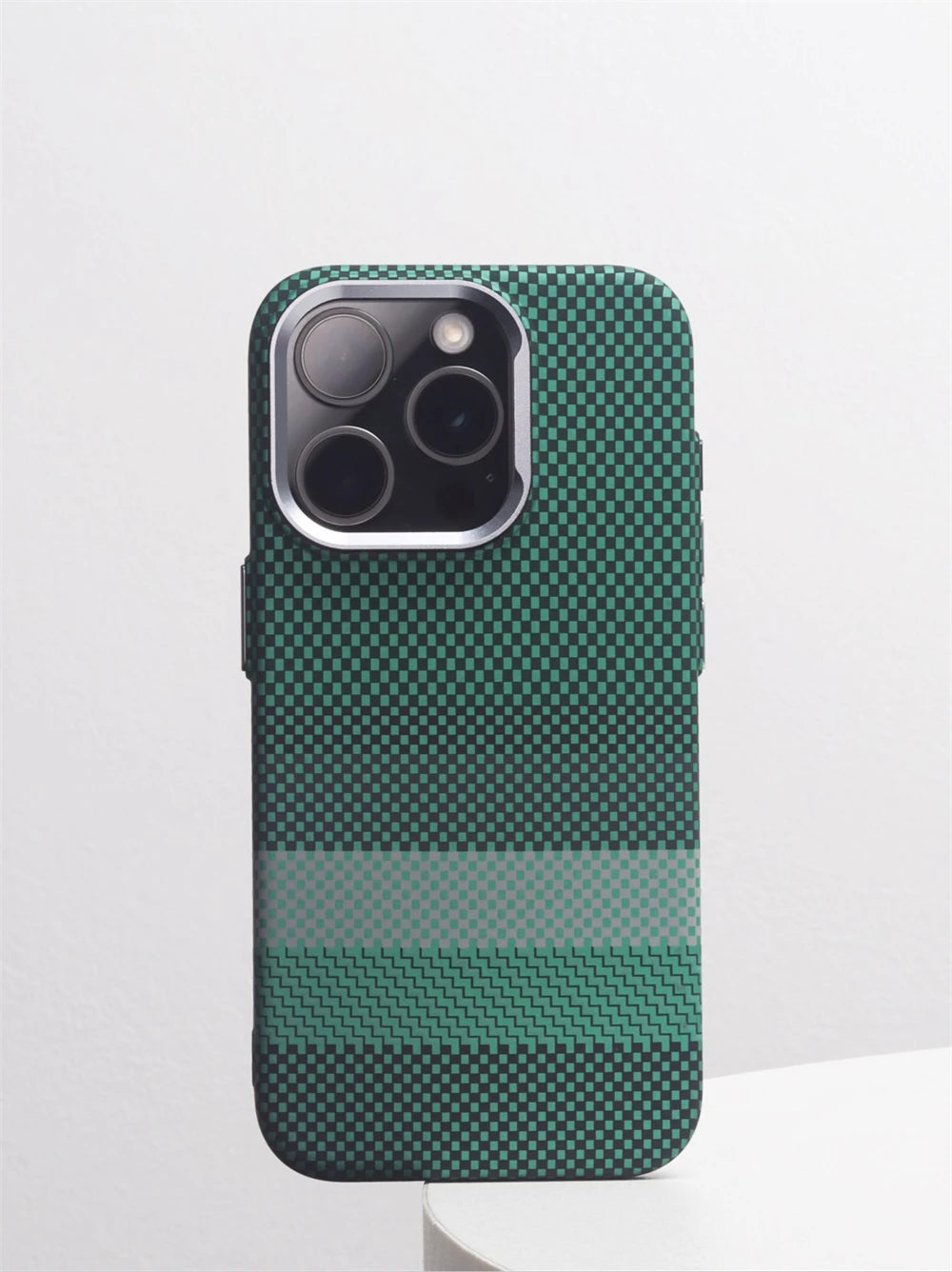 Luxury Carbon Fiber Magsafe IPhone Case
