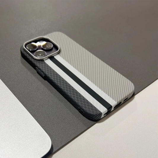 Luxury Carbon Fiber Magsafe IPhone Case