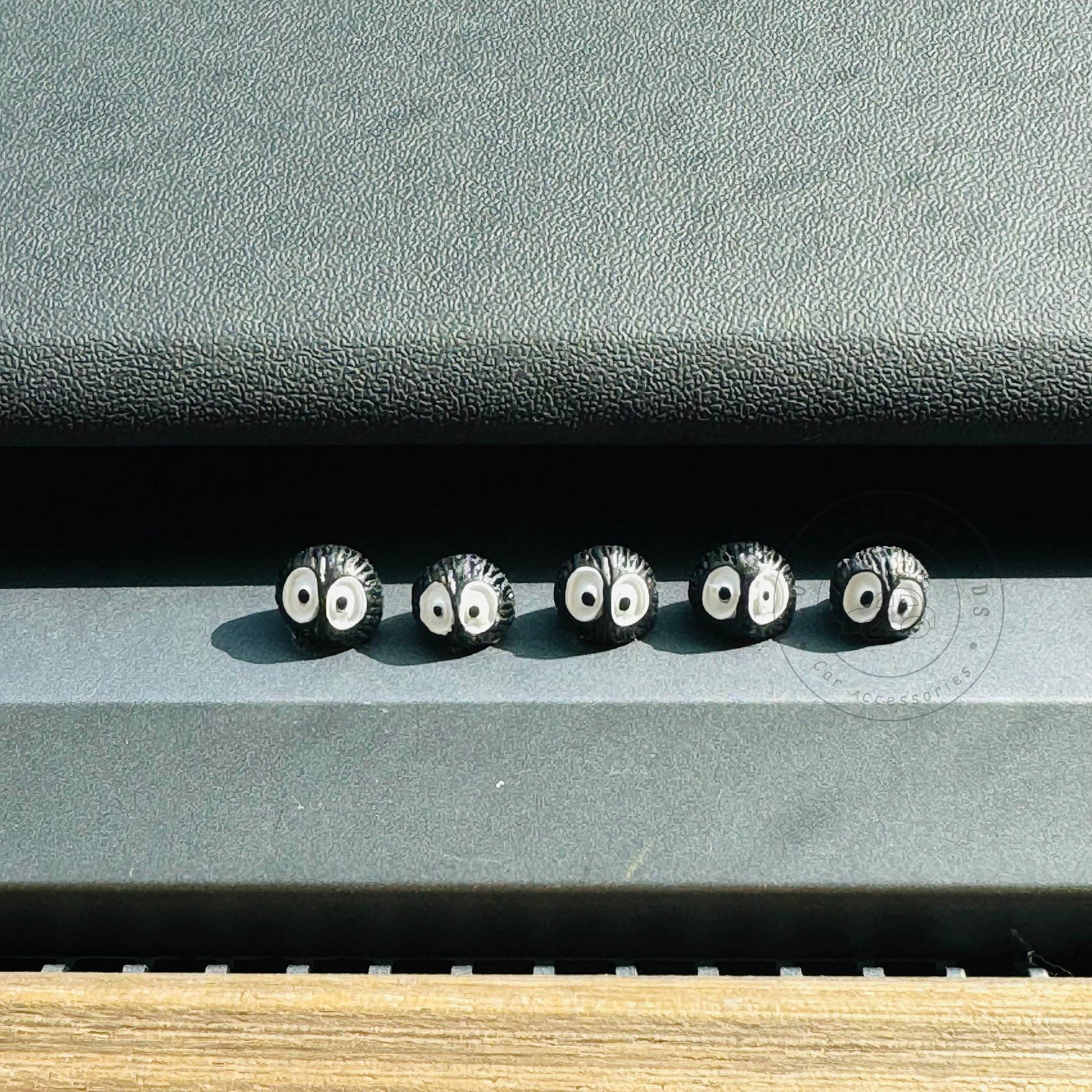 5pcs Small Black Briquet